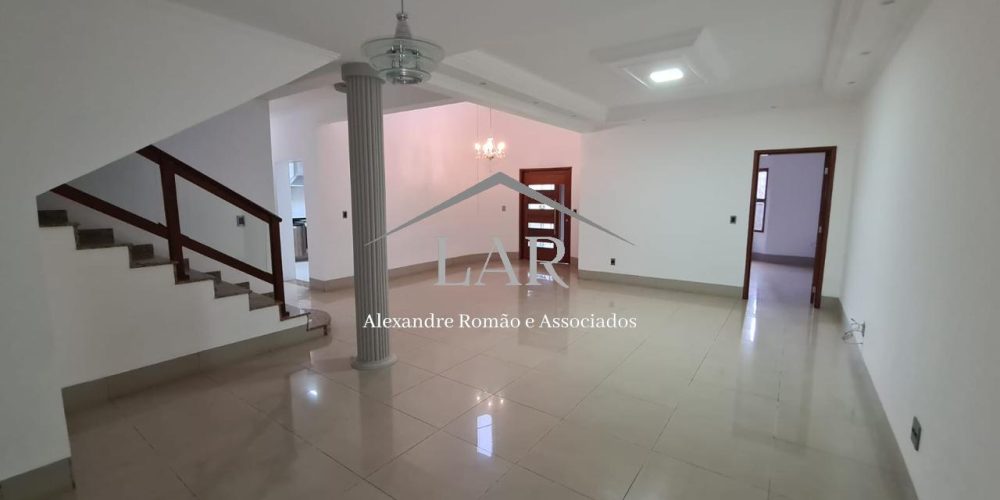 WhatsApp Image 2025-03-06 at 11.06.44 (1)