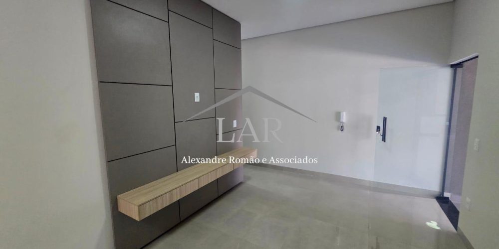 WhatsApp Image 2025-03-07 at 11.38.07