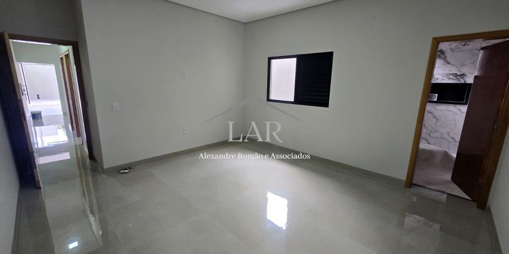 WhatsApp Image 2025-03-07 at 11.38.08 (2)