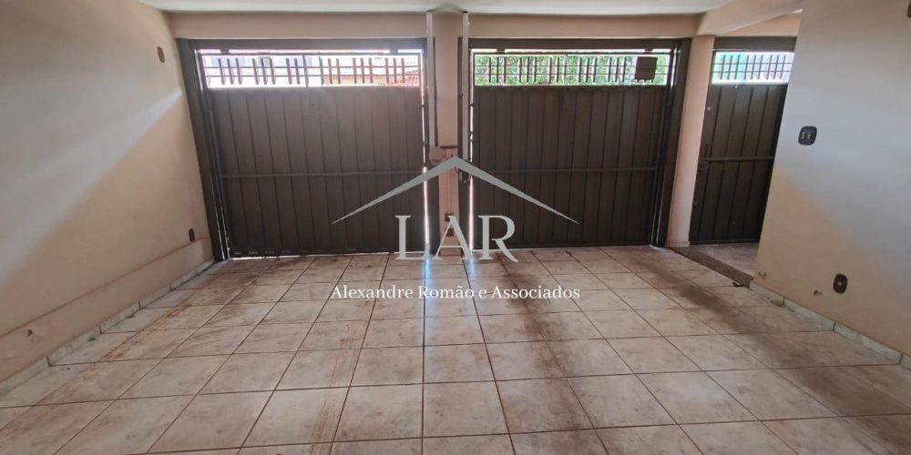 WhatsApp Image 2025-03-08 at 12.10.44 (1)