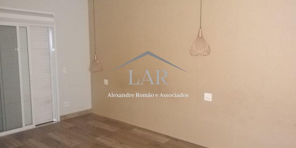 WhatsApp Image 2025-03-12 at 10.57.21