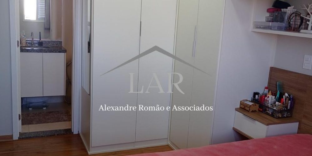 WhatsApp Image 2025-06-13 at 21.37.49 (1)