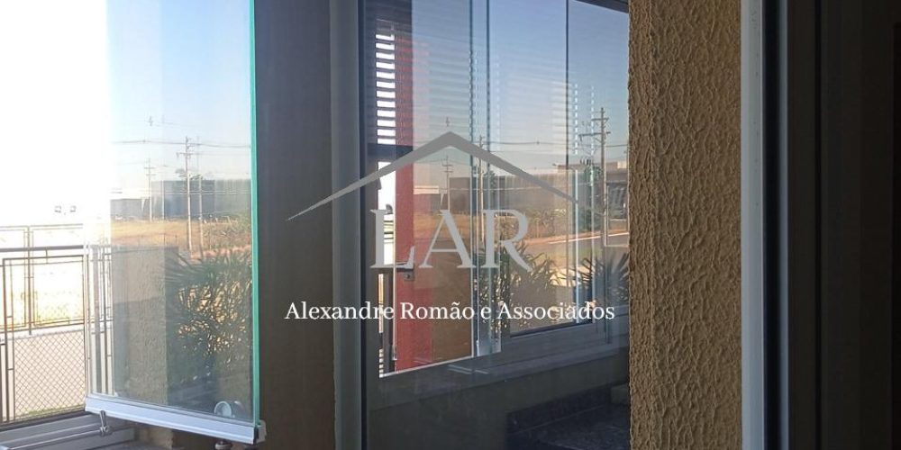 WhatsApp Image 2025-06-13 at 21.37.50